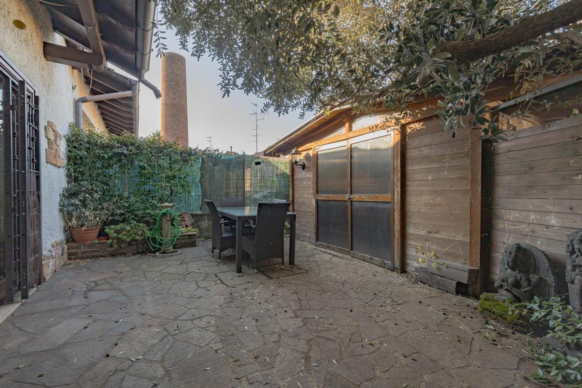 Malpensa Jacuzzi House Villa Ferno Bagian luar foto